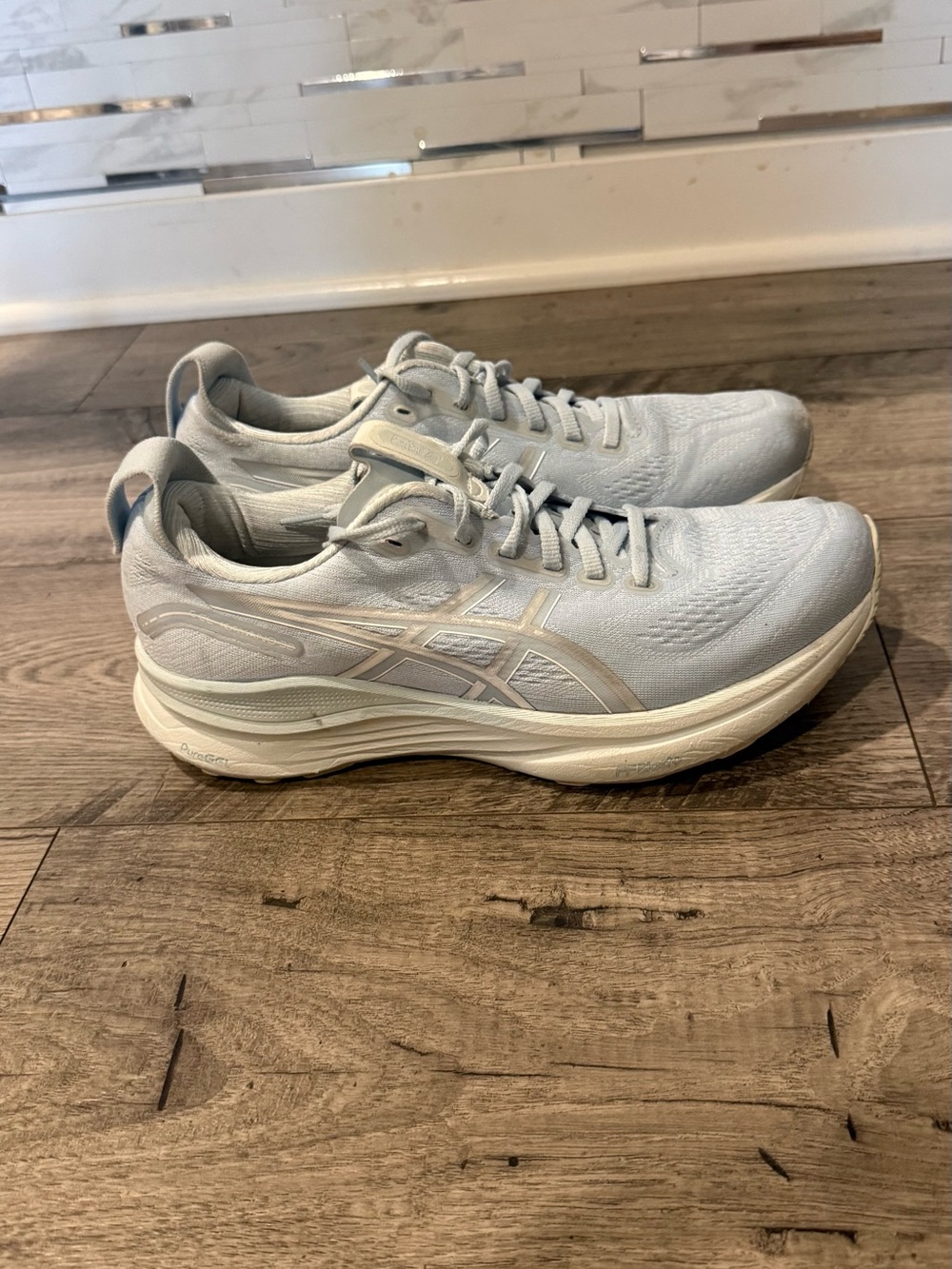 ASICS Men's Neutral Running Shoes in Light blue